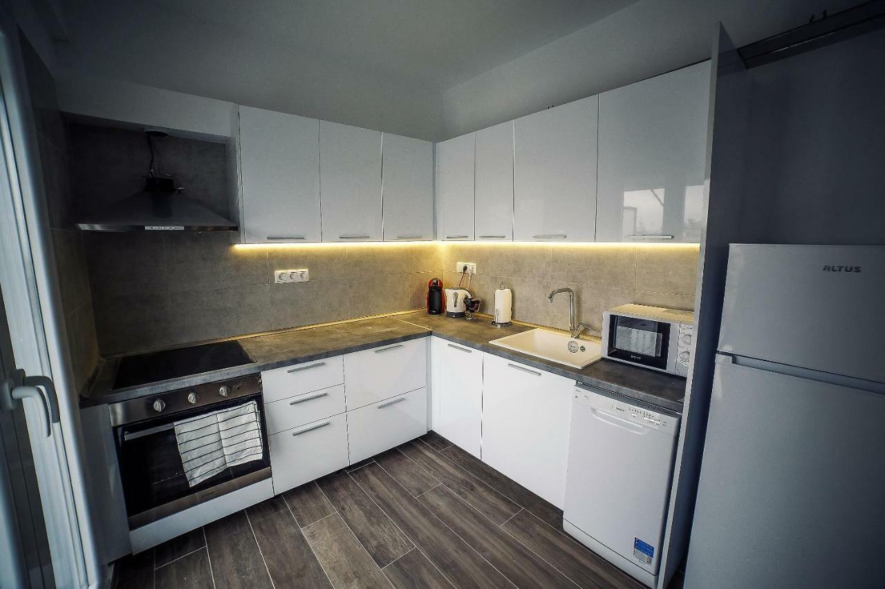 Seaview Deluxe Apartments Salonic Exterior foto